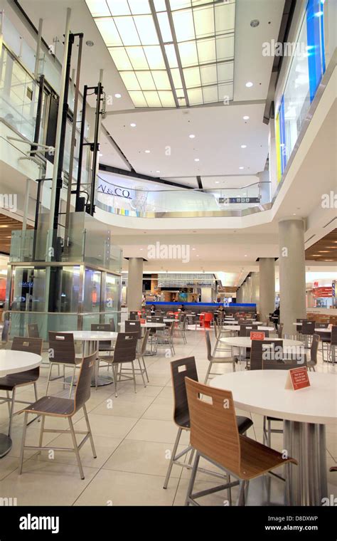 food court eaton centre.